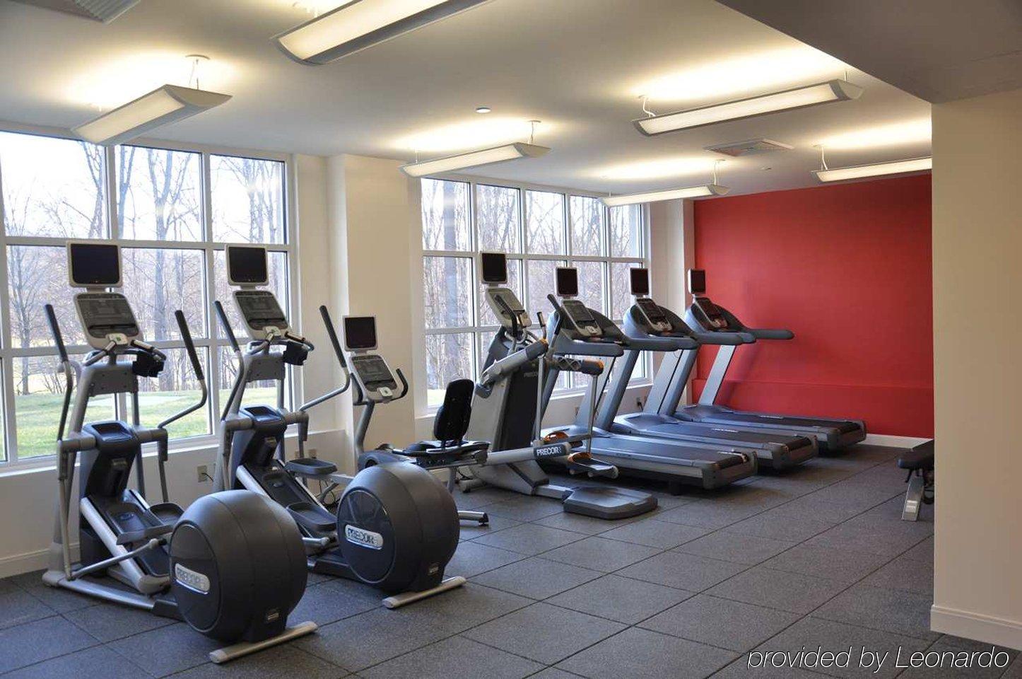 Hilton Pearl River Facilities photo